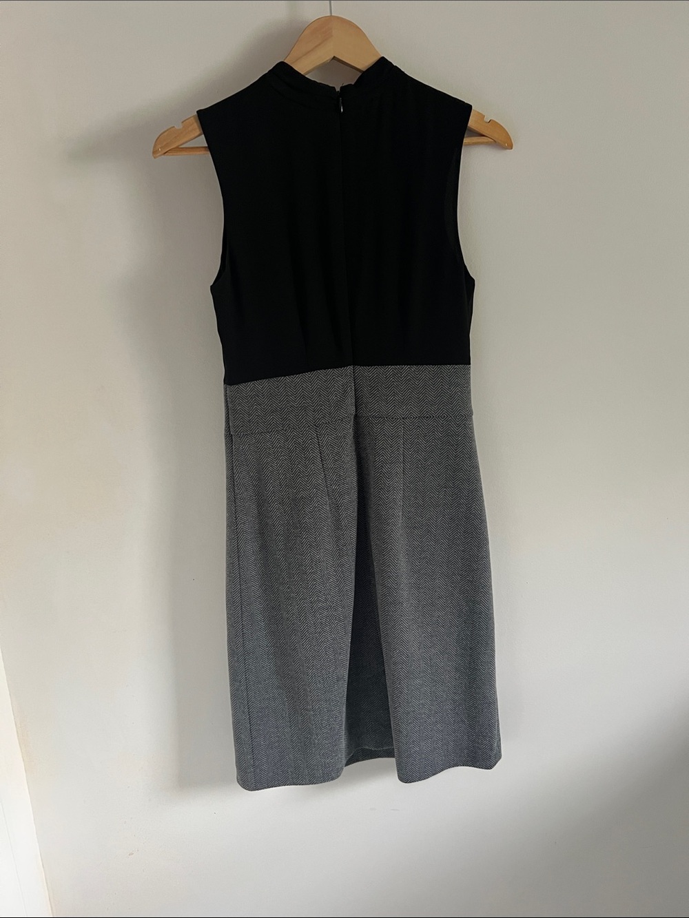 Sleeveless Black and Gray wool Sheath Dress with Tie Neck - Picture 3 of 3
